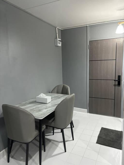 Impact Donmuang Popular Condo C5 Banguecoque Exterior foto