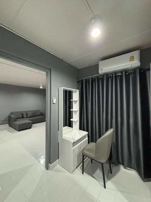 Impact Donmuang Popular Condo C5 Banguecoque Exterior foto